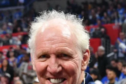 Bill Walton, Basketball Hall of Fame Player, Dies at 71
