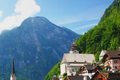 Discover Top 10 Most Peaceful Countries In The World!